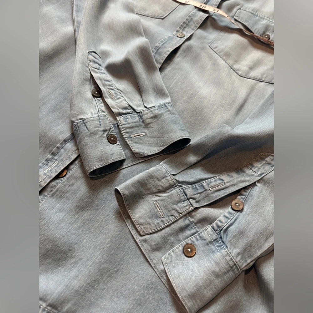 Sanctuary Small denim button down blouse blue - Picture 6 of 9